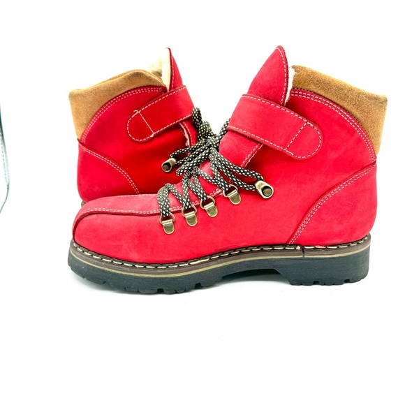 SAUTE MOUTON VINTAGE RED WINTER LEATHER BOOTS - HIKING BOOTS - MADE IN CANADA - Picture 6 of 15
